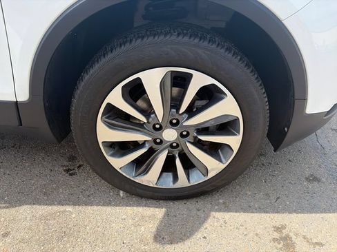 Used 2022 Buick Encore Preferred w/ Safety Package AWD/4WD image 14
