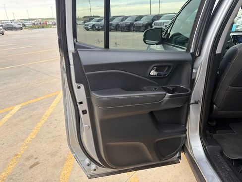 Used 2023 Honda Ridgeline RTL image 19