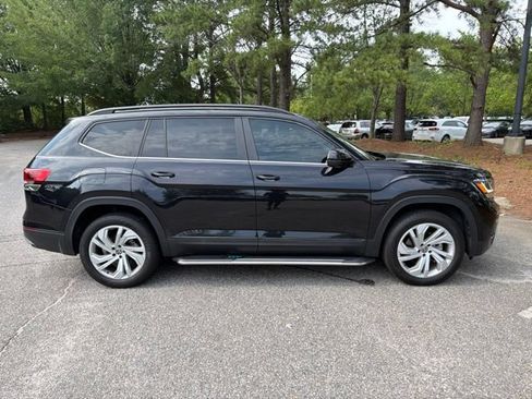 Used 2023 Volkswagen Atlas SE AWD/4WD image 6