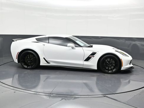 Used 2019 Chevrolet Corvette Grand Sport w/ Carbon Flash Badge Package image 7