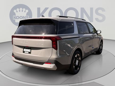 New 2026 Kia Carnival EX FWD image 11