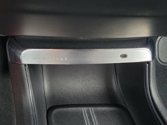 Certified 2024 Cadillac Lyriq Sport RWD image 19