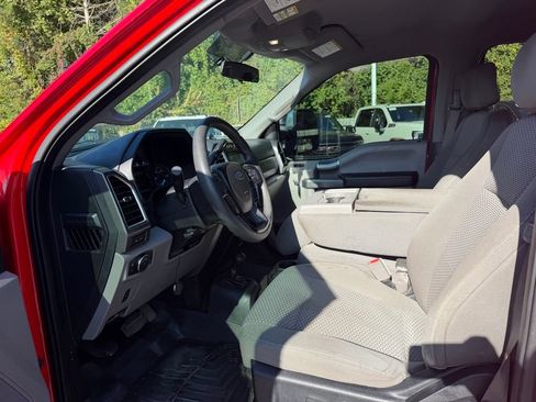 Used 2017 Ford F250 XLT w/ XLT Premium Package AWD/4WD image 5