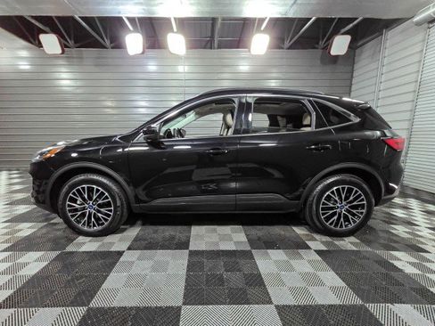 Used 2022 Ford Escape SEL w/ Technology Package image 8