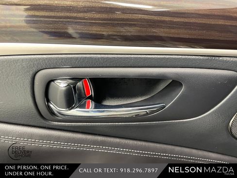 Used 2014 Lexus LS 460 AWD image 37