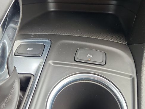 Certified 2023 Chevrolet Equinox LT AWD/4WD image 16