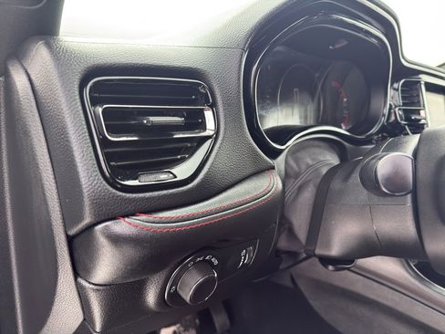 Used 2024 Dodge Durango GT image 15