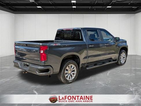 Certified 2020 Chevrolet Silverado 1500 Custom w/ Custom Value Package AWD/4WD image 5