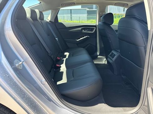 Used 2025 Honda Accord Touring image 12