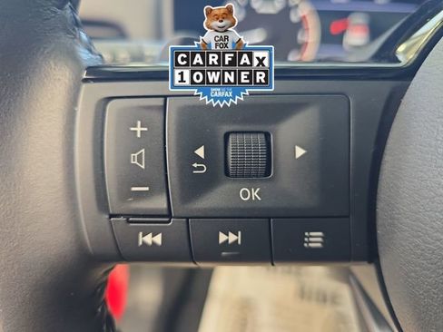 Used 2023 Nissan Rogue SL w/ SL Premium Package image 32