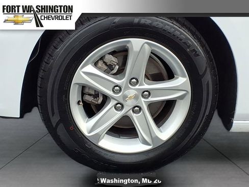 Used 2024 Chevrolet Malibu LT image 6