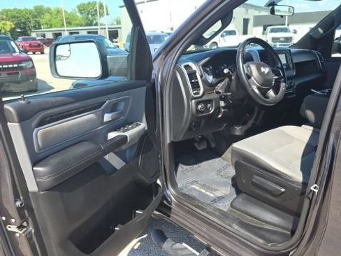 Used 2022 RAM 1500 Big Horn AWD/4WD image 9