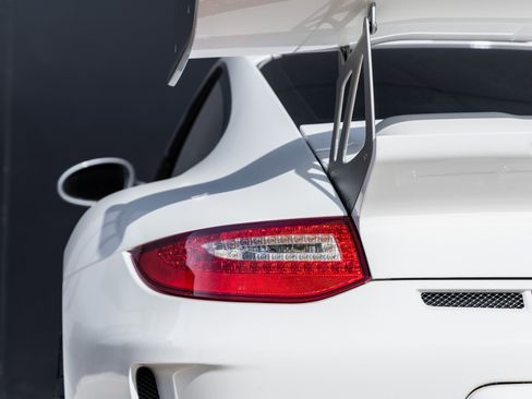 Used 2011 Porsche 911 GT3 RS 4.0 image 15