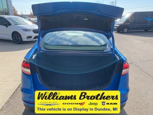 Used 2020 Ford Fusion SE image 24