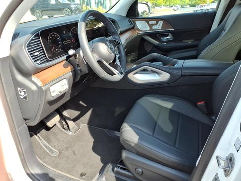 Certified 2025 Mercedes-Benz GLE 350 4MATIC image 11