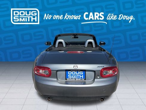 Used 2014 MAZDA MX-5 Miata Sport image 4