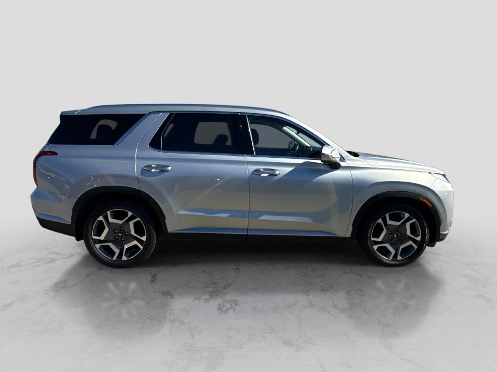 Used 2023 Hyundai Palisade SEL w/ Premium Package AWD/4WD image 8
