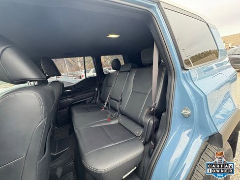 Used 2024 Toyota Land Cruiser image 23