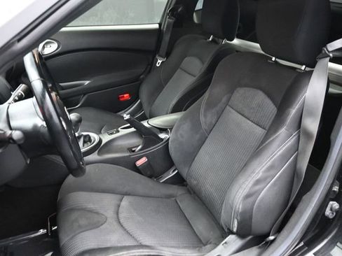 Used 2020 Nissan 370Z Touring w/ Aerodynamics Package image 6