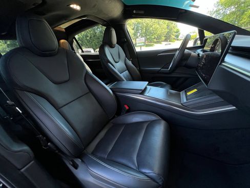 Used 2023 Tesla Model X Plaid AWD/4WD image 32