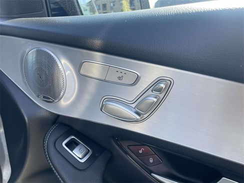 Used 2019 Mercedes-Benz GLC 300 4MATIC Coupe image 31