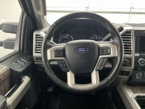 Used 2017 Ford F250 Lariat w/ FX4 Off-Road Package image 8
