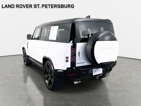 Used 2026 Land Rover Defender 110 V8 AWD/4WD image 5