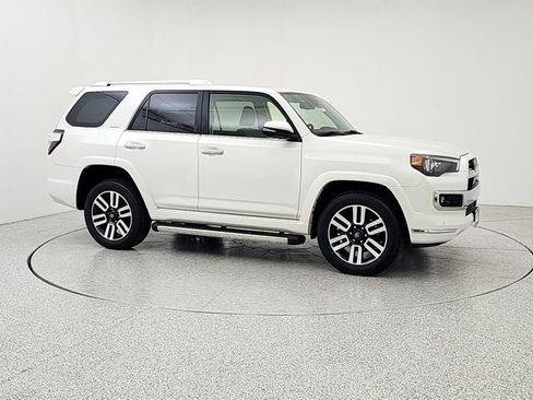 Used 2023 Toyota 4Runner Limited AWD/4WD image 3