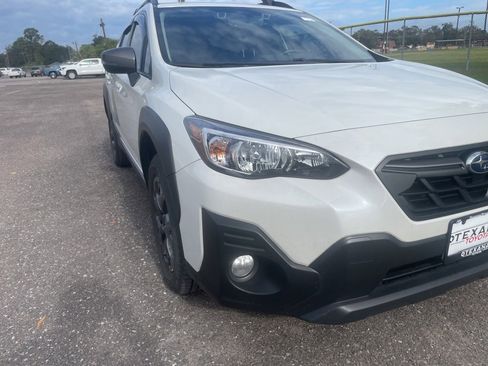 Used 2023 Subaru Crosstrek 2.5i Sport w/ Popular Package #3 image 9
