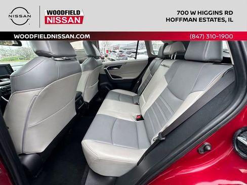 Used 2021 Toyota RAV4 XLE Premium AWD/4WD image 30
