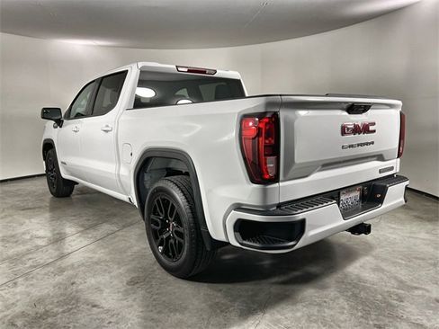 Used 2026 GMC Sierra 1500 Elevation image 6
