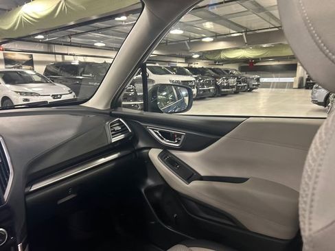 Certified 2023 Subaru Forester Premium image 26