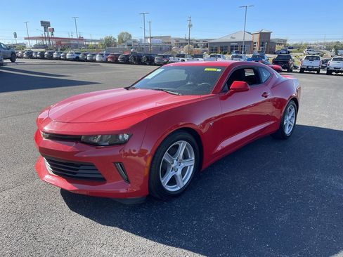 Used 2017 Chevrolet Camaro LT w/ Technology Package image 1