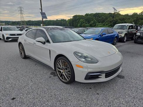 Used 2017 Porsche Panamera 4S AWD/4WD image 4