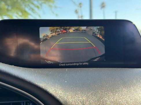 Used 2021 MAZDA MAZDA3 s FWD image 20
