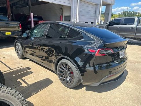 Used 2021 Tesla Model Y Performance AWD/4WD image 4