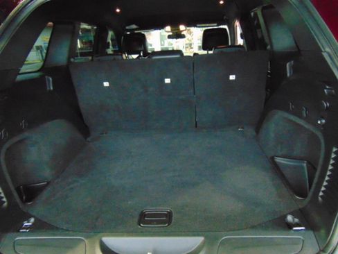 Used 2021 Jeep Grand Cherokee Laredo X RWD image 12