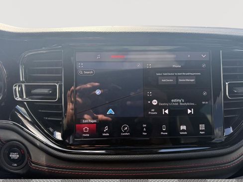 Used 2023 Dodge Durango R/T image 17