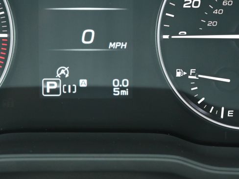 Certified 2025 Subaru Crosstrek 2.0i Premium image 21