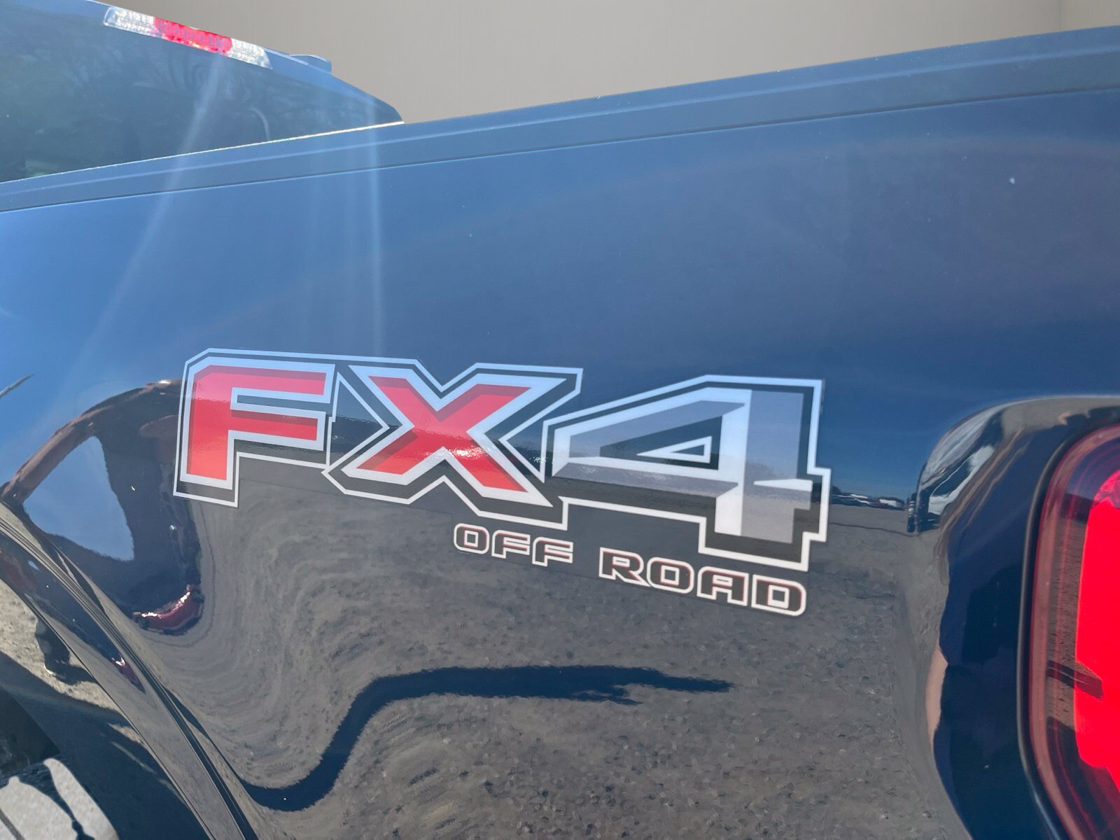 Used 2022 Ford F150 Lariat w/ Equipment Group 502A High AWD/4WD image 25