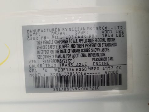 Used 2025 Nissan Sentra SV FWD image 33