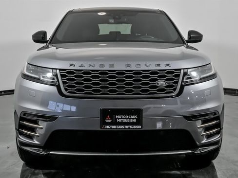 Used 2020 Land Rover Range Rover Velar R-Dynamic S image 4