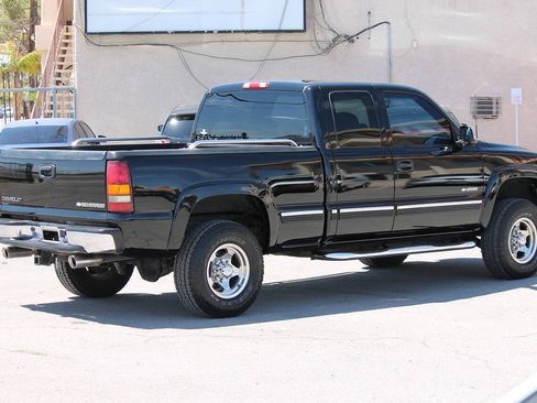 Used 1999 Chevrolet Silverado 2500 LS w/ Snow Plow Prep Pkg AWD/4WD image 7