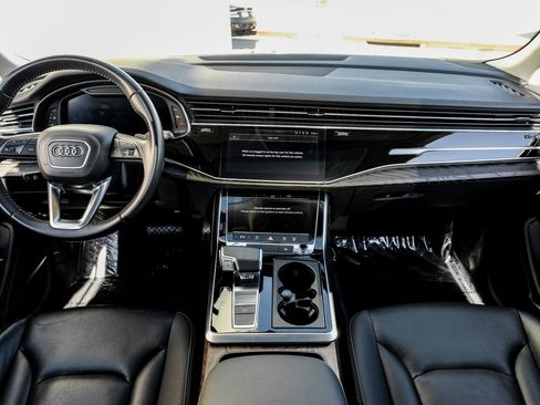 Used 2020 Audi Q8 Premium Plus image 14