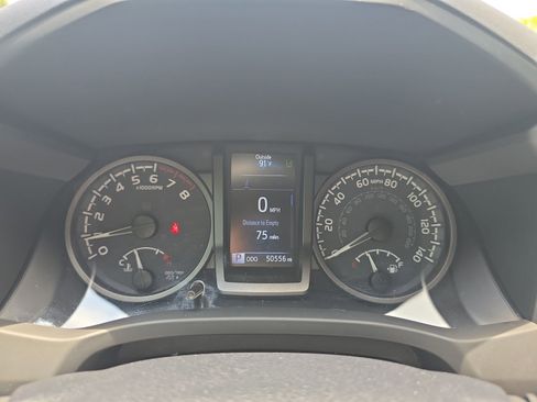 Used 2022 Toyota Tacoma TRD Off-Road w/ Technology Package RWD image 23