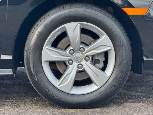 Used 2018 Honda Odyssey EX-L image 3