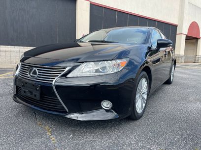 Used 2014 Lexus ES 350 w/ Luxury Package