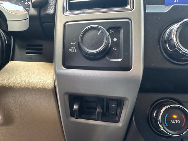 Used 2021 Ford F250 Lariat w/ Lariat Value Package AWD/4WD image 23