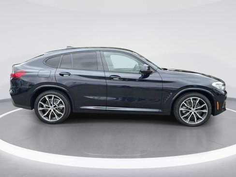 Used 2020 BMW X4 xDrive30i w/ M Sport Package 2 AWD/4WD image 3