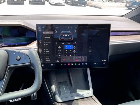 Used 2023 Tesla Model X AWD/4WD image 15